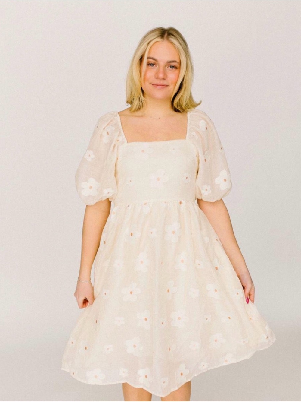 Polagram Cream Puff Sleeve Floral Midi Dress